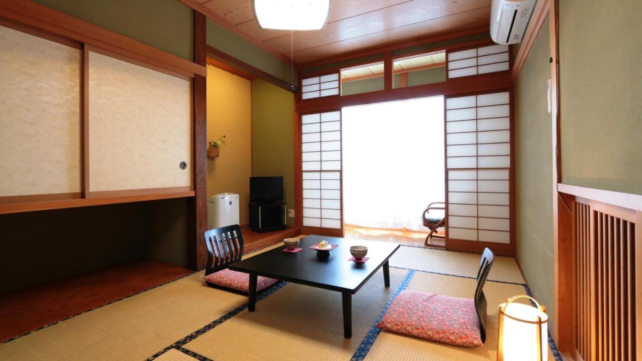 Baigetsu Ryokan Shimosuwa Екстериор снимка